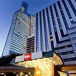 Hotel Ibis Paris La Défense Esplanade Courbevoie