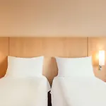 Ibis Paris La Defense Esplanade 3* Courbevoie