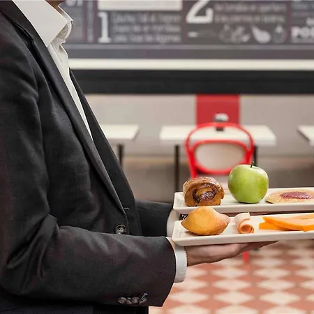 Отель Ibis Paris La Defense Esplanade