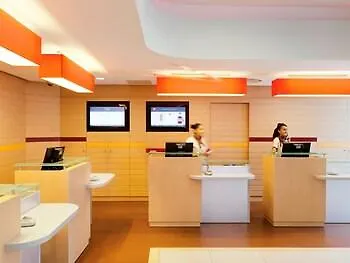 Ibis Paris La Defense Esplanade Otel