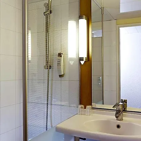 Отель Ibis Paris La Defense Esplanade