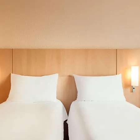 Ibis Paris La Defense Esplanade 3* クルブヴォア
