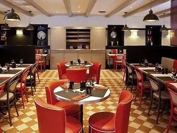 Hotell Ibis Paris La Defense Esplanade 3*