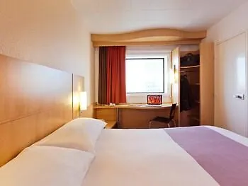 Ibis Paris La Defense Esplanade 3* クルブヴォア