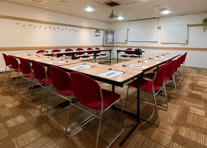 Ibis Paris La Defense Esplanade 库尔布瓦