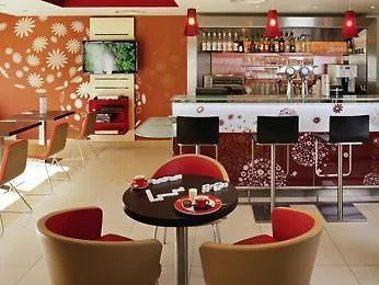 Ibis Paris La Defense Esplanade 3*