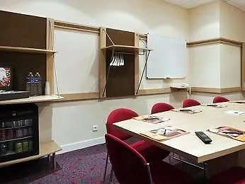 Ibis Paris La Defense Esplanade